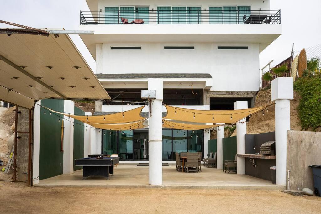 Triton's Playhouse Beachfront Villa *